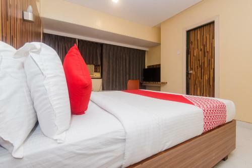 Oyo 22007 Hotel Kuber Hospitality