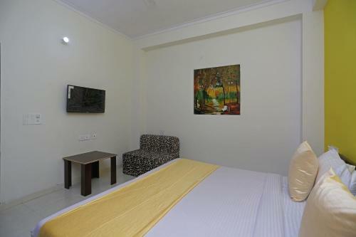 Hotel Oyo 9339 Terrene Empire