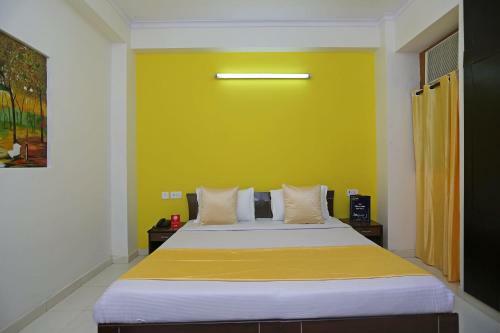 Hotel Oyo 9339 Terrene Empire