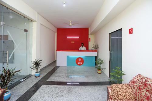 Hotel Oyo 9339 Terrene Empire