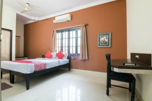 Hotel Oyo 12737 Jk Residency