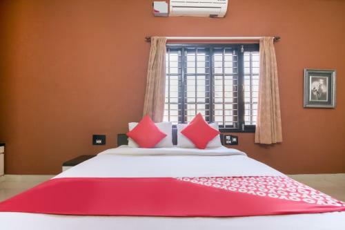 Hotel Oyo 12737 Jk Residency