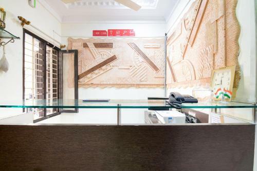 Hotel Oyo 12737 Jk Residency