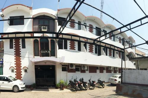 Oyo 7128 Hotel Rama