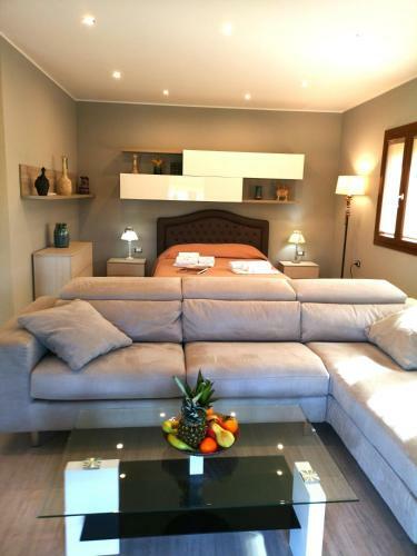 Luxury Home Garden Apartment Bosa Marina