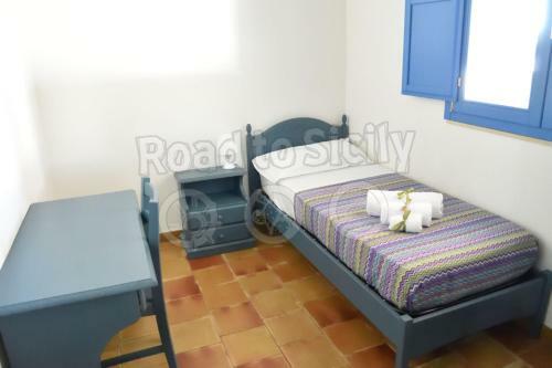 Casa Azzurra - Road To Sicily