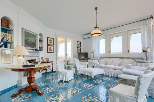 Amore Rentals - Villa Ortensia
