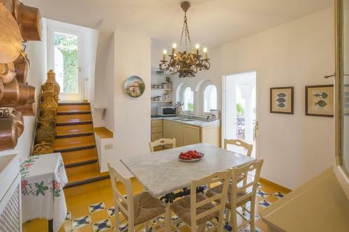 Amore Rentals - Villa Ortensia