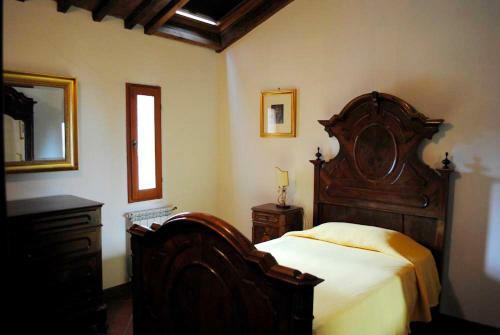 Vescovado Villa Sleeps 22 Pool Wifi
