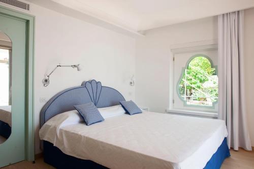 Sirenuse Villa Sleeps 8 Pool Air Con Wifi