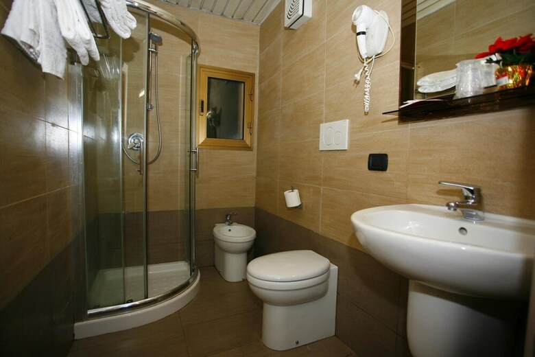 Hotel Adler