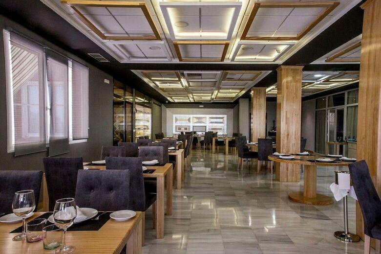 Hotel Abacer�a