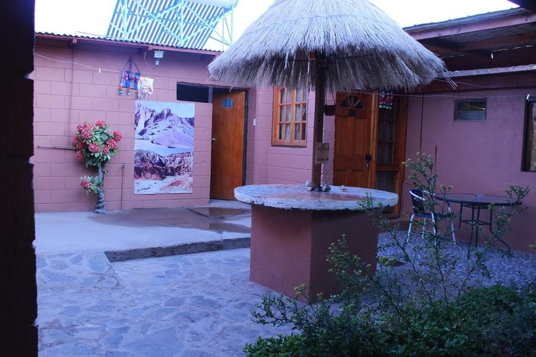 Hostal Tuyasto