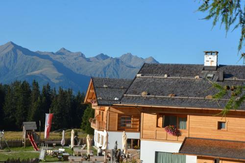 Hotel Roner Alm