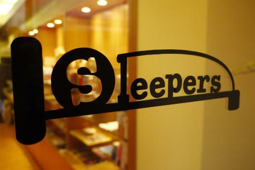 Hostal Sleepers Guesthouse