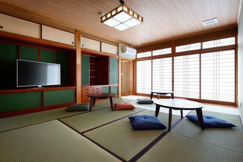 Hostal Guest House Tenku