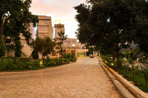 Grand Royal Swiss Hotel