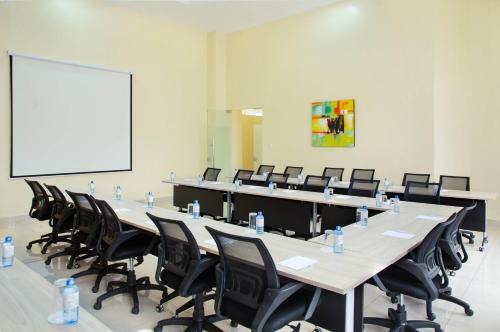 Aparthotel Myra Residence By Dunhill Serviced Apartments