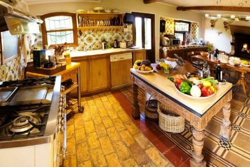 Bastia Villa Sleeps 11
