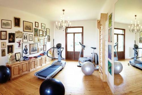 Bastia Villa Sleeps 9 Pool Wifi T737706