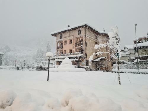 Hotel Ristorante Bucaneve