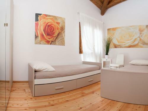 Beautiful Home In San Severino Marche With Pool