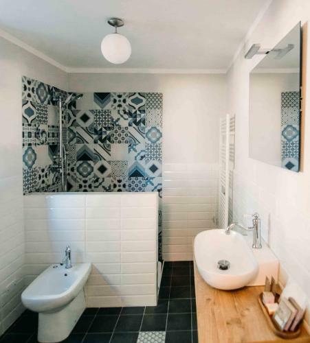 Hostal Bue Rosso Guest House