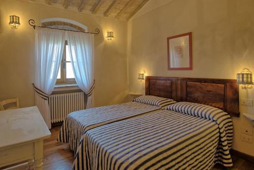 Tignano Villa Sleeps 6 Pool Air Con Wifi