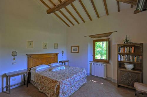 Trevinano Villa Sleeps 12 Pool Wifi
