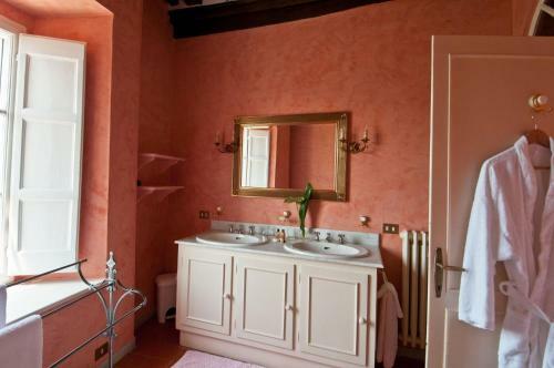 La Querce Villa Sleeps 8 Wifi