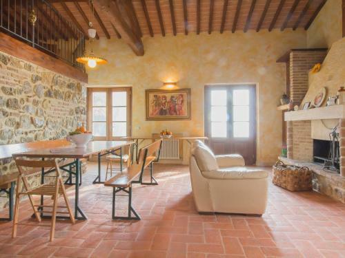 Locazione Turistica Petriolo Escape