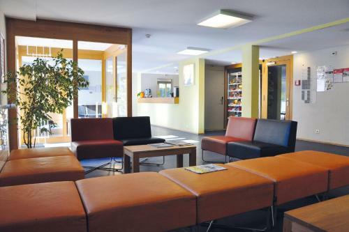 Zermatt Youth Hostel - Private Rooms