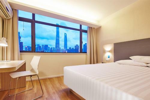 Hanting Hotel Jining Sishui