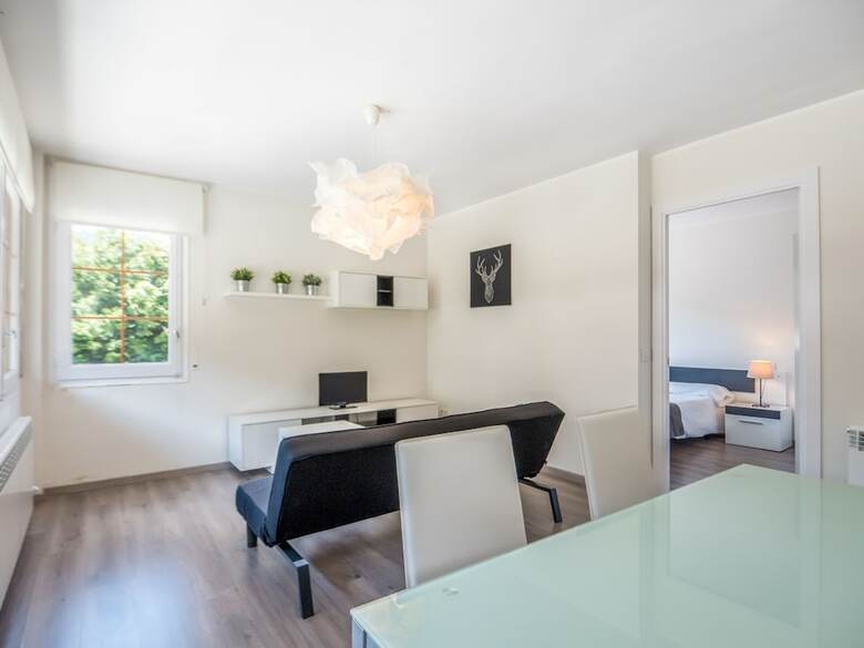 Can Pep Apartments - Near Soldeu Ski Resort