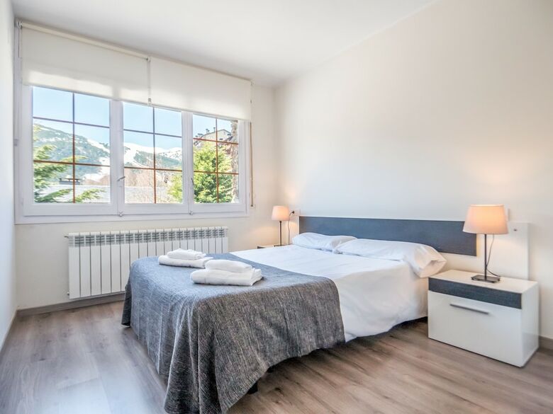 Can Pep Apartments - Near Soldeu Ski Resort