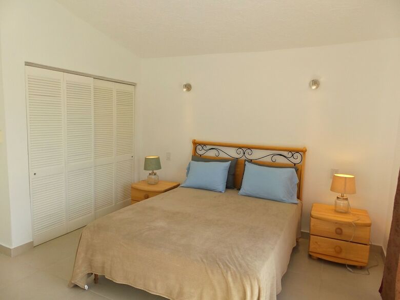 Villa 416e At Jolly Harbour