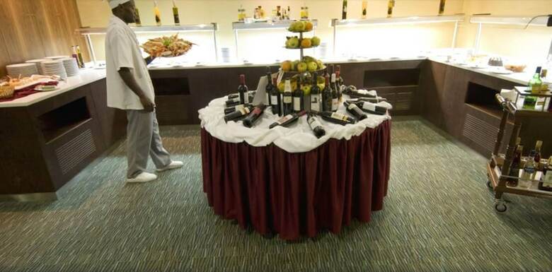Skyna Hotel Luanda