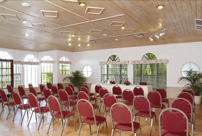 Paradise Cove Resort