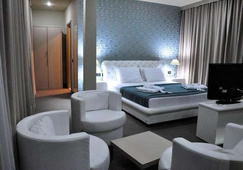 Rapos Resort Hotel