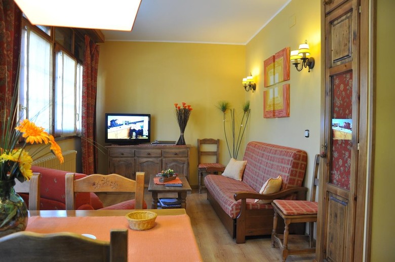 Apartamento Los Pirineos Biescas