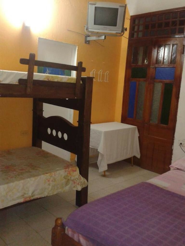 Hostal Hospeder�a Casa Familiar
