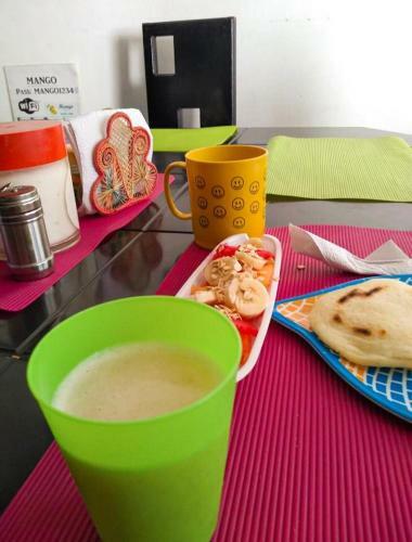 Hostal Mango Bed And Breakfast
