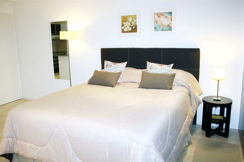 Apartamentos Arenales Suites