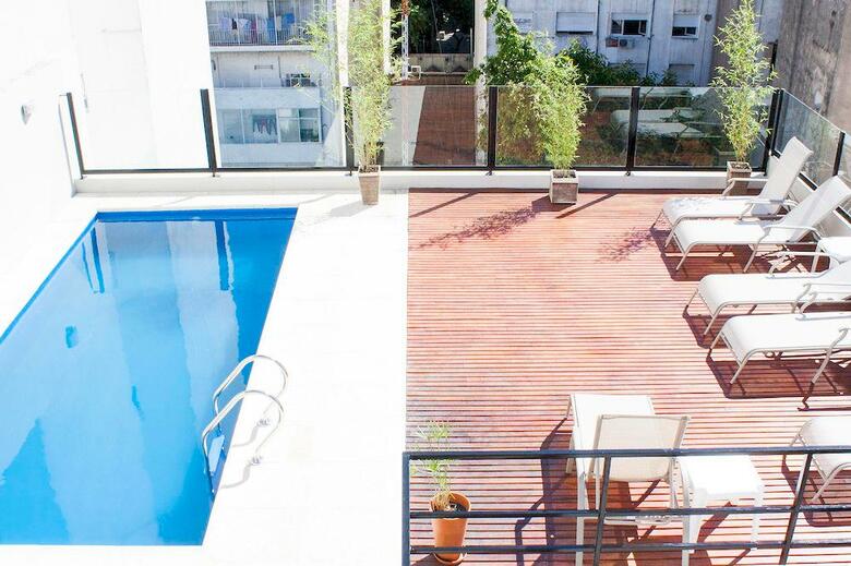 Apartamentos Arenales Suites
