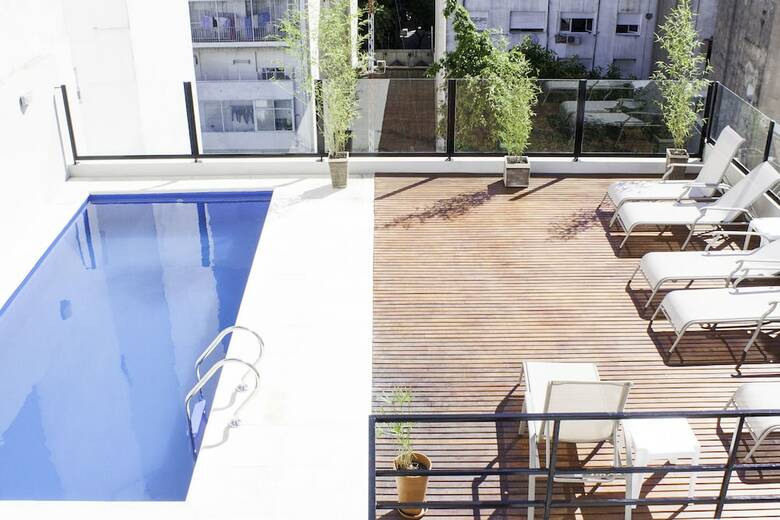 Apartamentos Arenales Suites