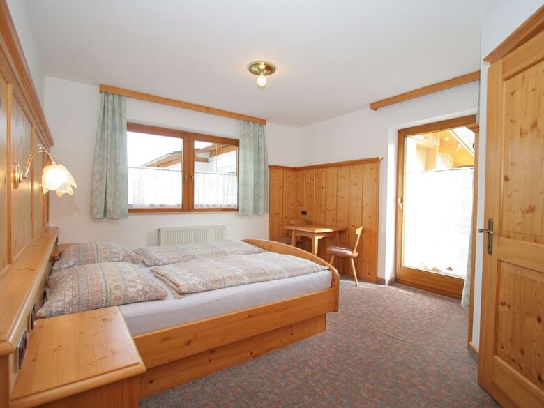 Sunlit Apartment Near Ski Area In Schladming