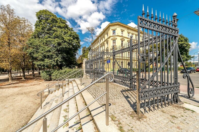 Goldfisch Apartment Am Augartenpark