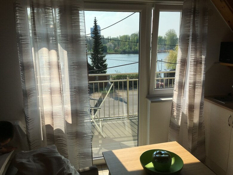 Apartamentos Ajo Vienna Garden - Contactless Check-in