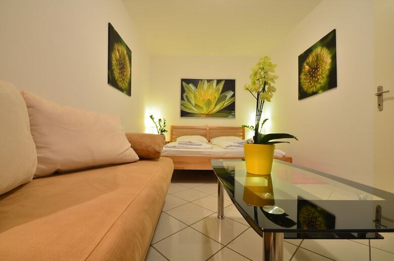 Apartamentos Ajo Vienna Garden - Contactless Check-in