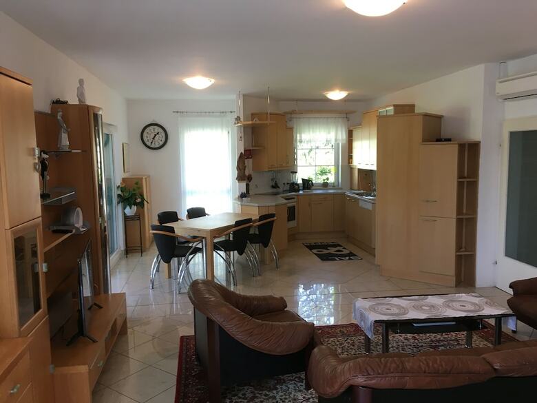 Apartamentos Ajo Vienna Garden - Contactless Check-in